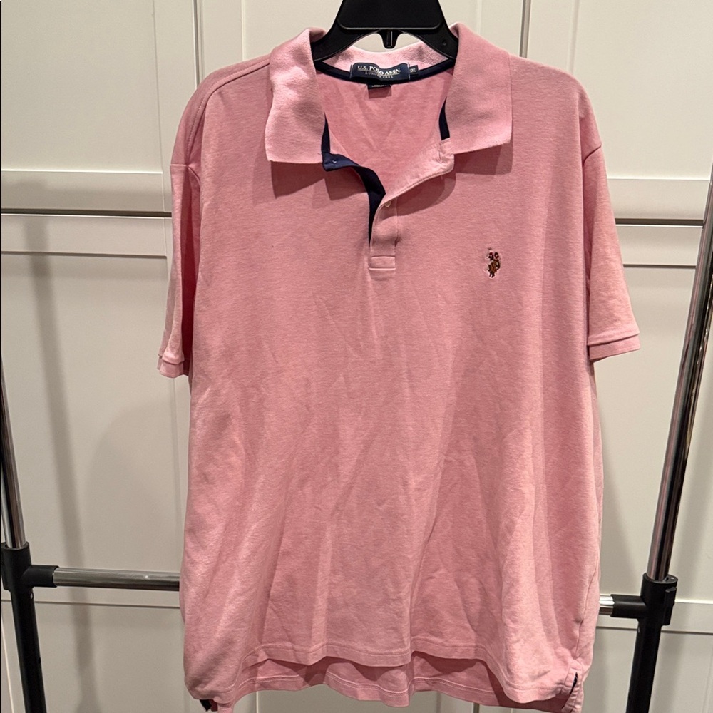 Men's Polo Shirt in Soft Pink